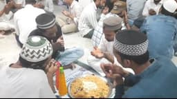 আগরতলা কেন্দ্রীয় টাউন জামে মসজিদসহ বিভিন্ন জায়গায় ইফতার অনুষ্ঠিত হয়ে