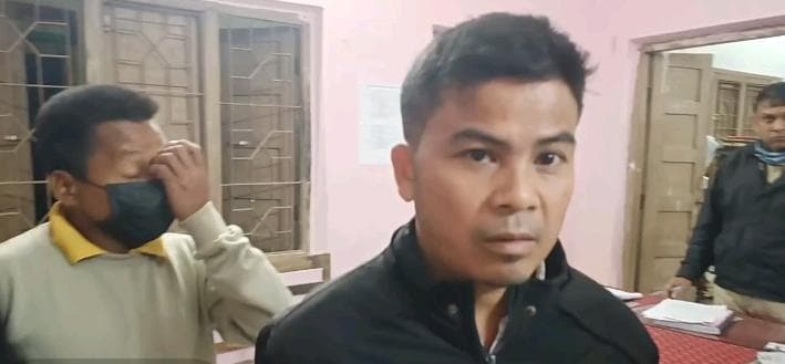 ডাক্তারদের বিরুদ্ধে পুলিশের ক্ষোভ!