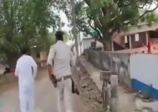 হাইভোল্টেজ পশ্চিম বাংলায় প্রথম পর্বের ভোট অনুষ্ঠিত হয়, শতকরা হার ৯০ শতাংশ