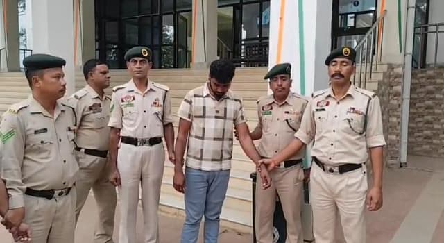 নেশা কারবারীর জেল ও আর্থিক জরিমানা আদালতে