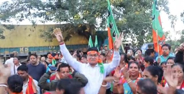 চাকমাঘাটে বিহার জয়ের উচ্ছ্বাসে বিজয় মিছিল, নেতৃত্বে মন্ত্রী বিকাশ দেববর্মা