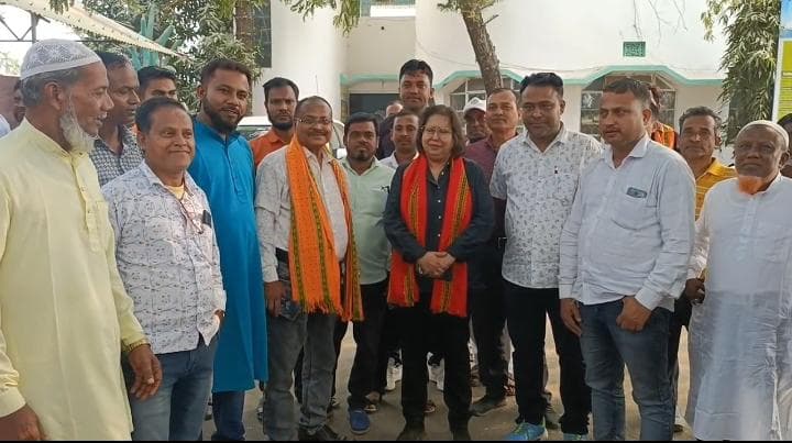 গৌরনগর আর ডি ব্লক পরিদর্শনে সাংসদ কৃতী সিং