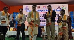 শিল্প ও শিল্পীদের বাঁচিয়ে রাখতে আন্তরিক রাজ্য সরকার : ড. মানিক সাহা ( মুখ্যমন্ত্রী)