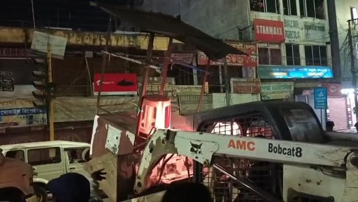 পুর নিগমের বুলডোজার অভিযান অব্যাহত 