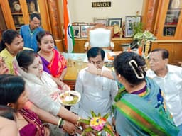 পুর নিগমে ভাইফোঁটা উদযাপন 