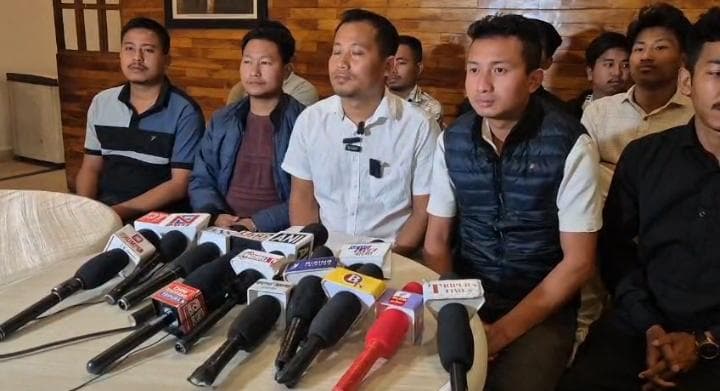 রোমান স্ক্রিপ্টের দাবীতে জনজাতি স্টুডেন্ট মুভমেন্ট কমিটির সাংবাদিক সম্মেলন