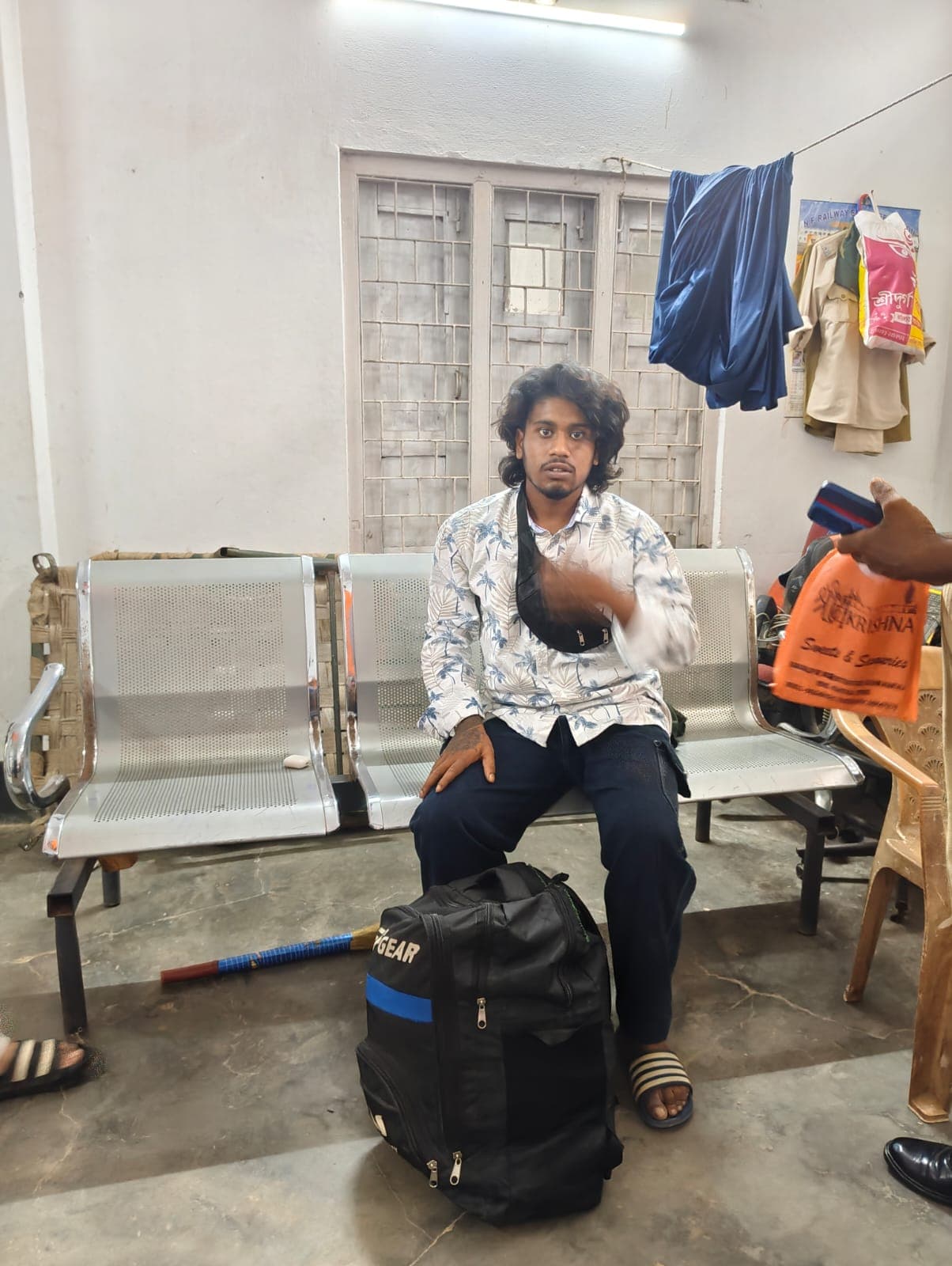 ধর্মীয় লাভ জেহাদ , আটক নাবালক ও নাবালিকা