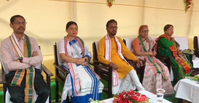 রবীন্দ্র কাননে তথ্য ও সংস্কৃতি দপ্তরের উদ্যোগে কবিগুরুর জন্মজয়ন্তী উদযাপন